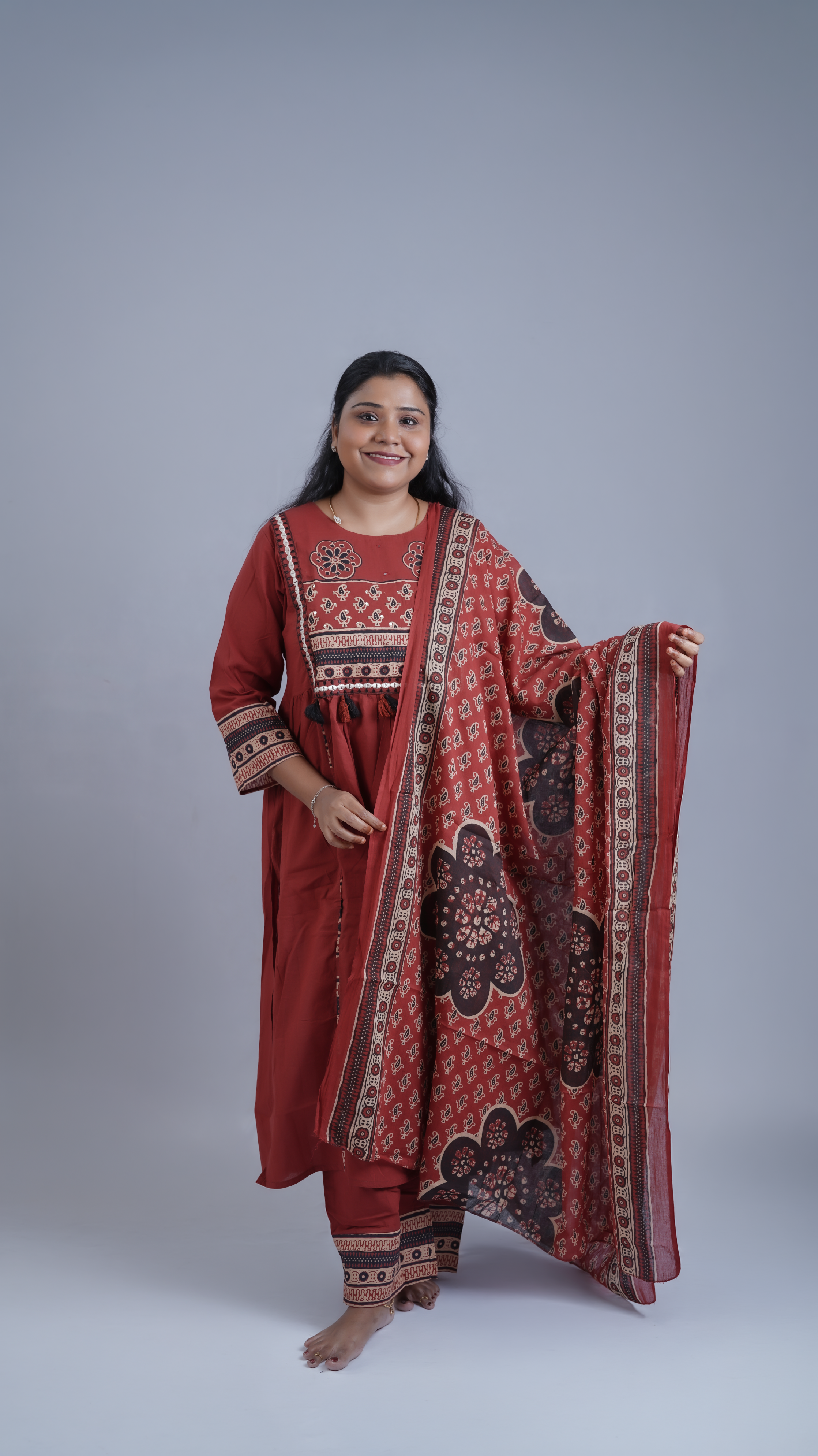 Plum Perfection: 3-Piece Floral Printed Kurta Set with Dupatta & Pockets