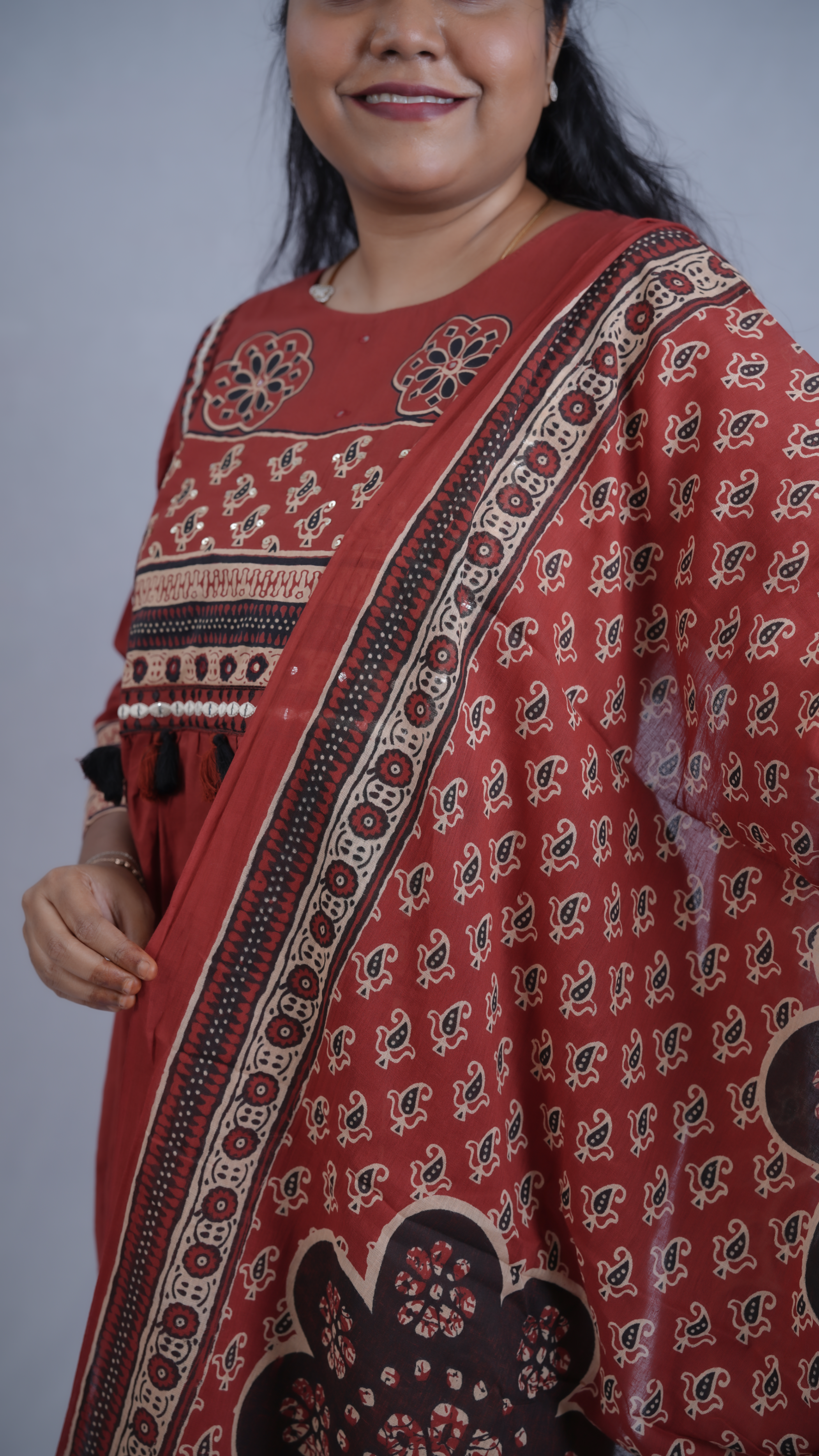 Plum Perfection: 3-Piece Floral Printed Kurta Set with Dupatta & Pockets