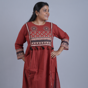 Plum Perfection: 3-Piece Floral Printed Kurta Set with Dupatta & Pockets