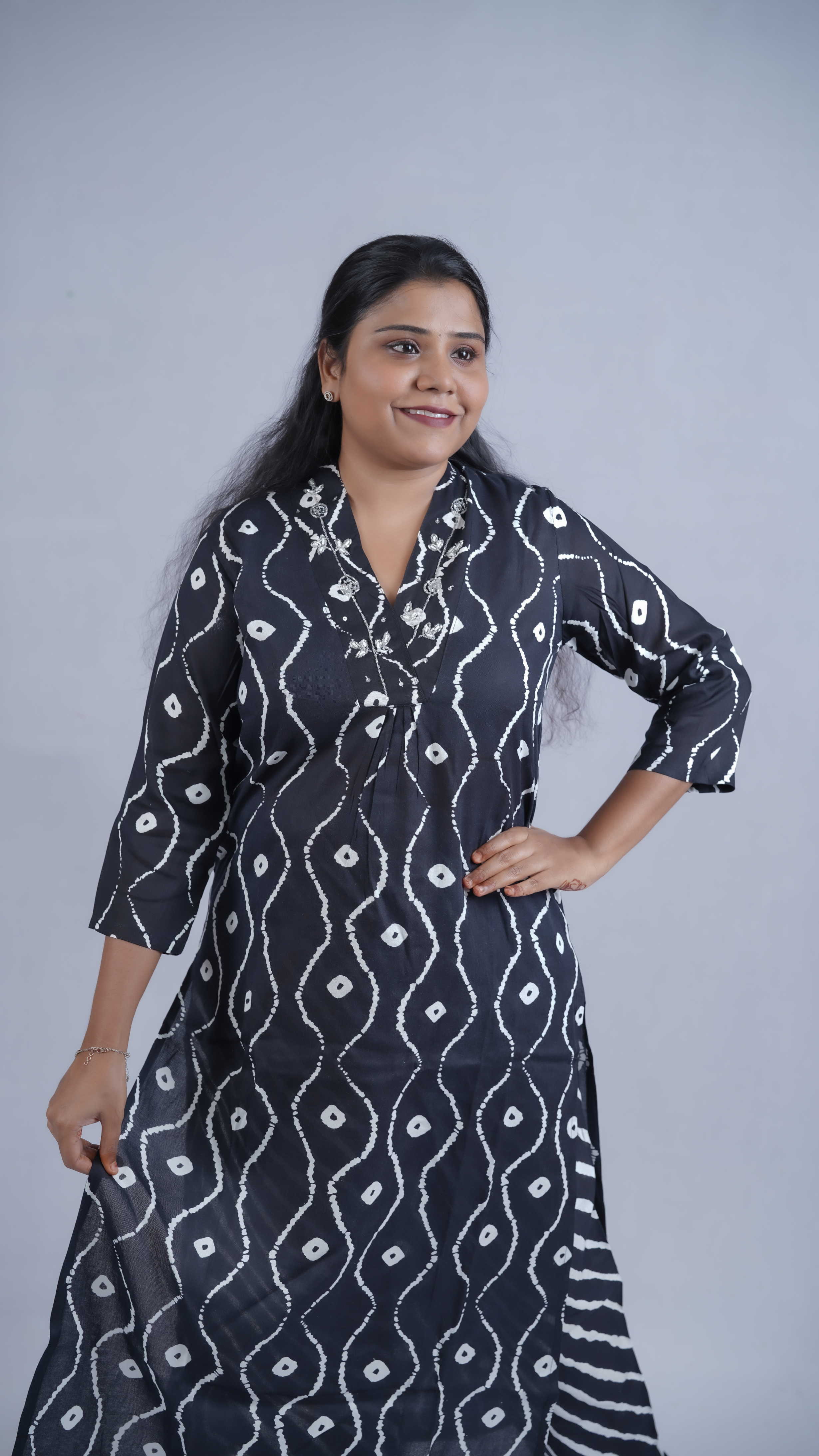 Black Shibori-Inspired Monochrome 2pc kurti Set